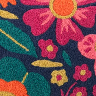 Retro Floral Embroidered Zipper Pouch
