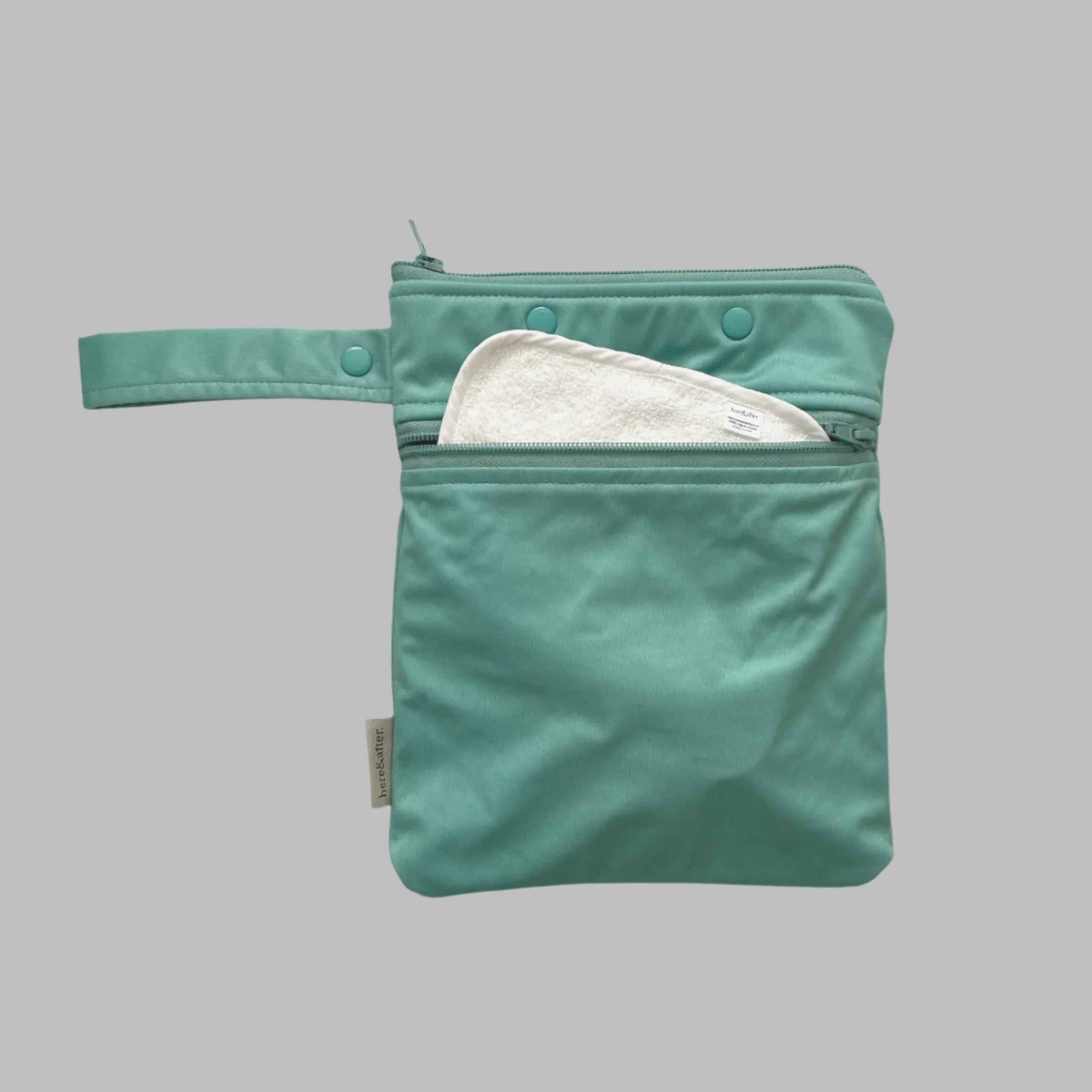 Reusable Travel Kit (reusable wipes bag   wipes)