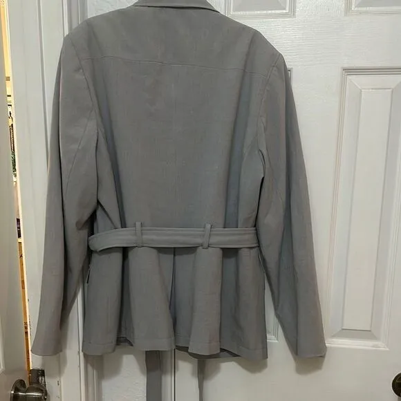 Signature Collection Gray Women’s Jacket