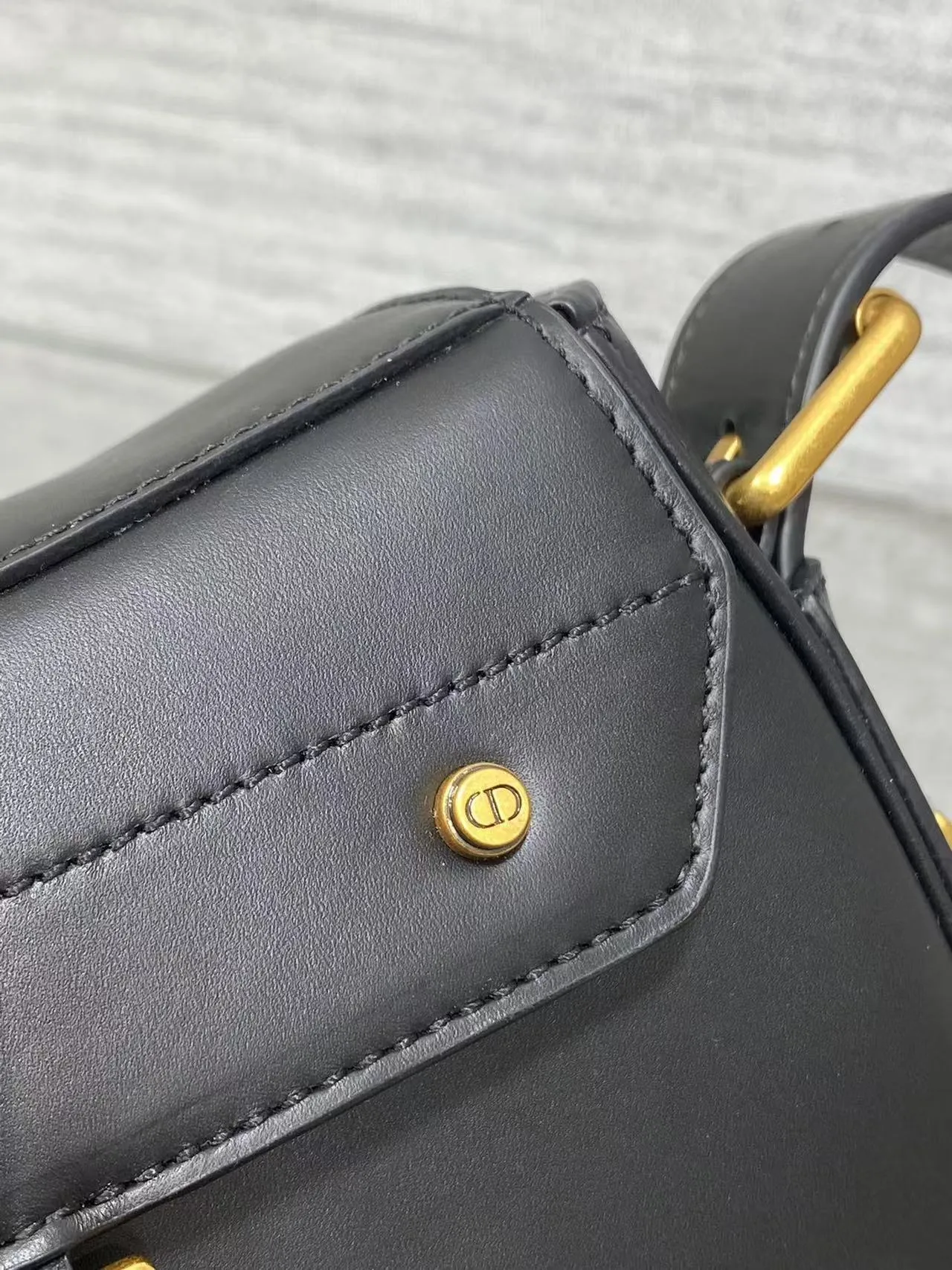 Small Streetchic Bag Vintage Smooth Calfskin