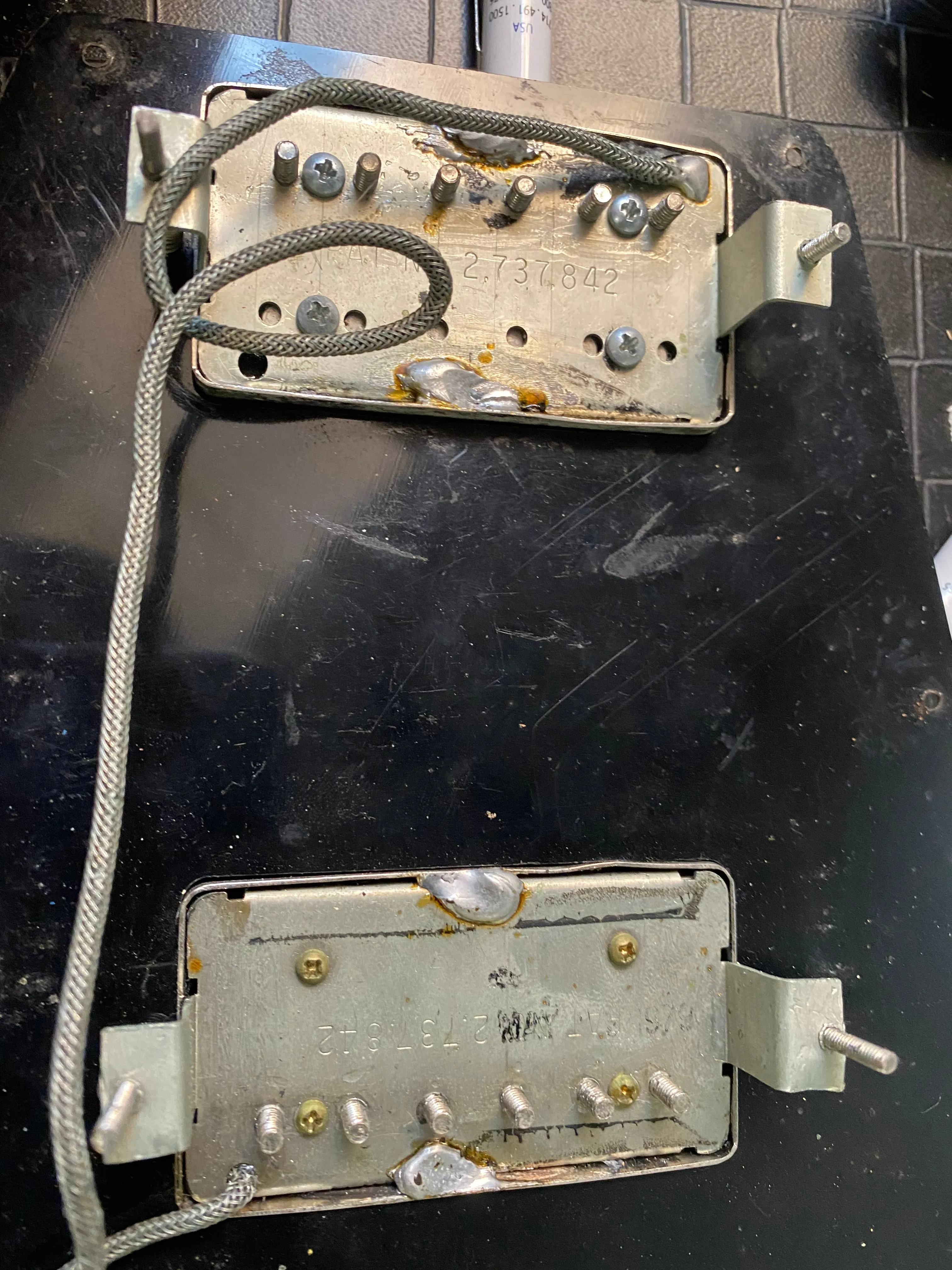 SOLD - Gibson Flying V 1982 Candy Apple Red