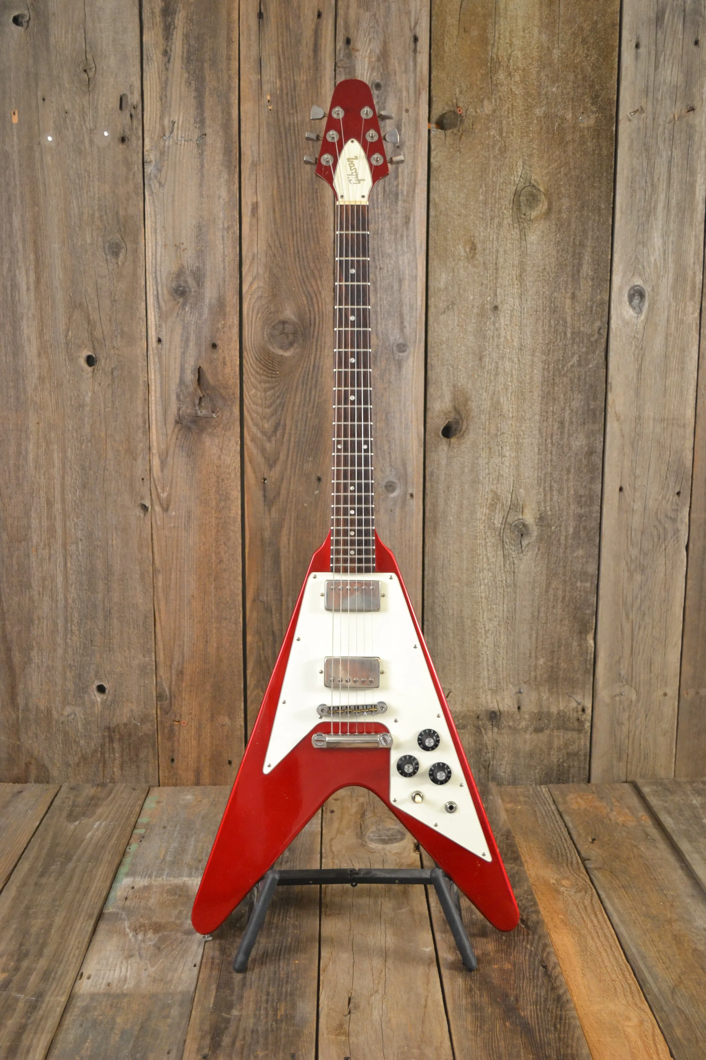 SOLD - Gibson Flying V 1982 Candy Apple Red