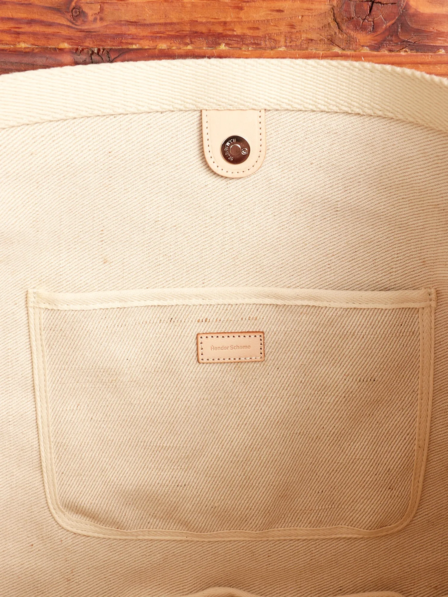 Square Shoulder Bag in Natural