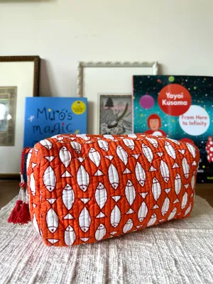 TOILETRY BAG