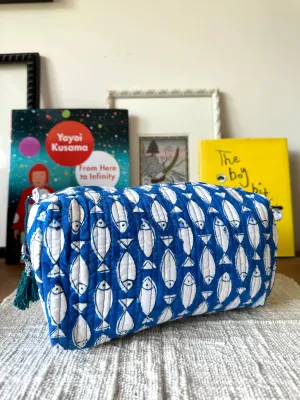 TOILETRY BAG