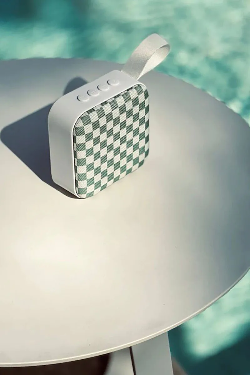 Travel Speaker