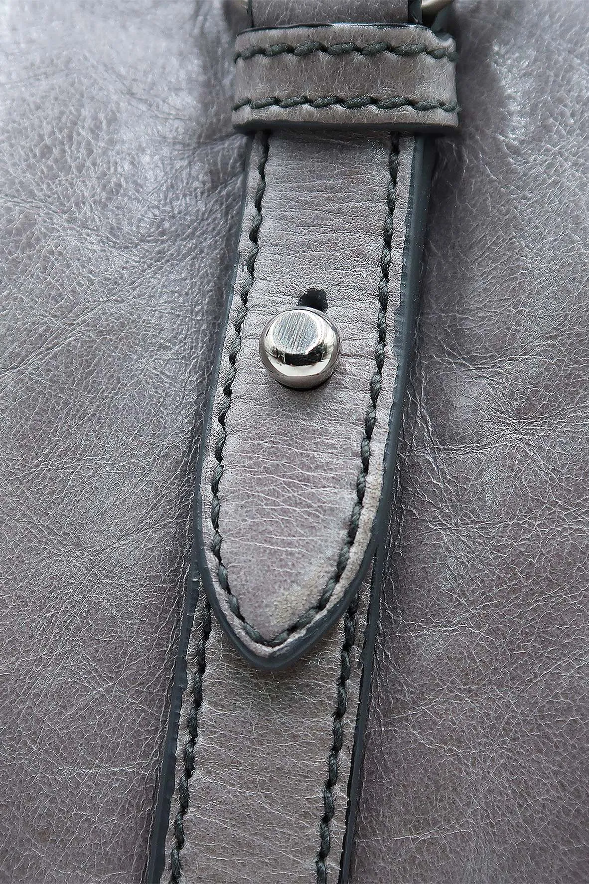 Vitello Lux Bow Satchel Grey