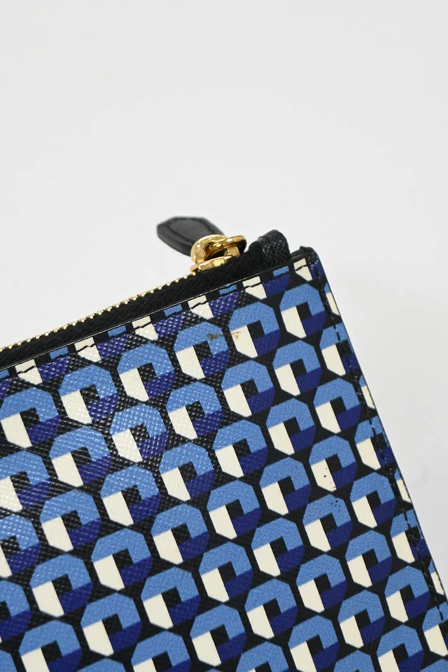 [WB7603] Prada | Clutch Bag